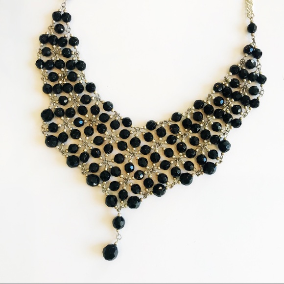 Luxury Flower Pattern Bib Necklace - Picture 2 of 5